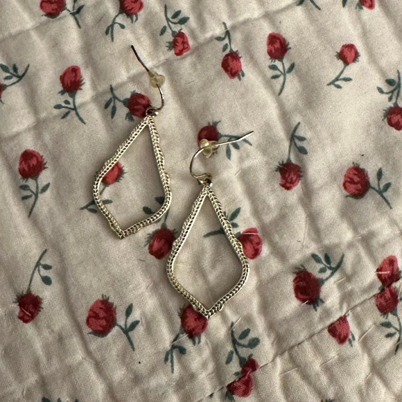 Kendra Scott Drop Earrings - Picture 1 of 3